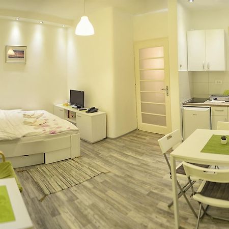 Kate Apartment Belgrad Zewnętrze zdjęcie
